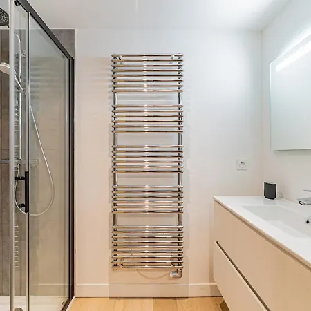 Nouveau ! Chalet Octopussy Avec Jacuzzi Et Sauna, 4 Chambres Pour 8 Personnes Les Gets Buitenkant foto