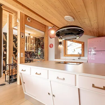 Nouveau ! Chalet Octopussy Avec Jacuzzi Et Sauna, 4 Chambres Pour 8 Personnes Les Gets Buitenkant foto