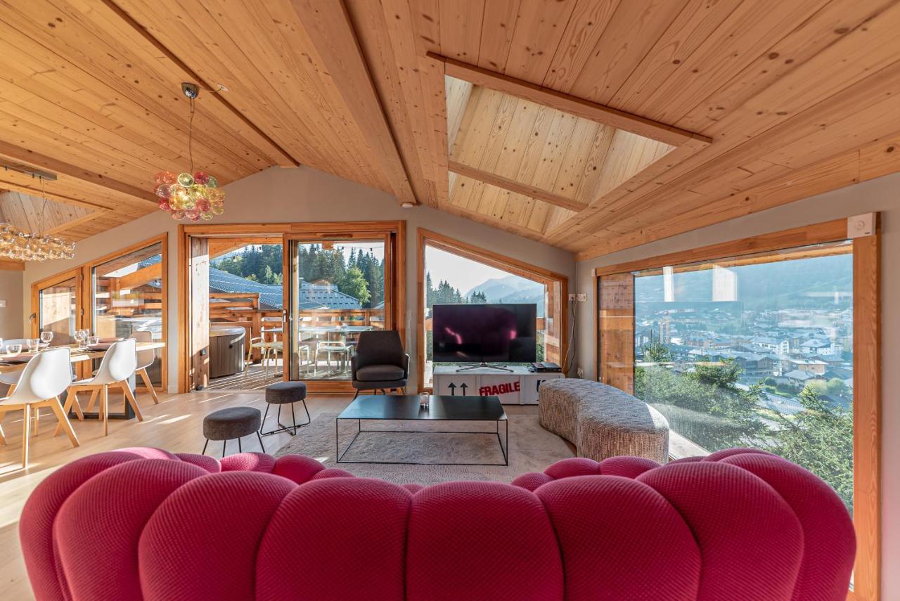 Chalet Nouveau ! Octopussy Avec Jacuzzi Et Sauna, 4 Pour 8 Personnes *