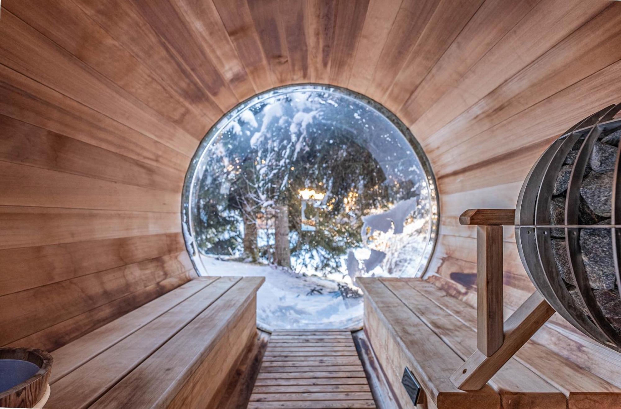 Nouveau ! Octopussy Avec Jacuzzi Et Sauna, 4 Pour 8 Personnes Chalet